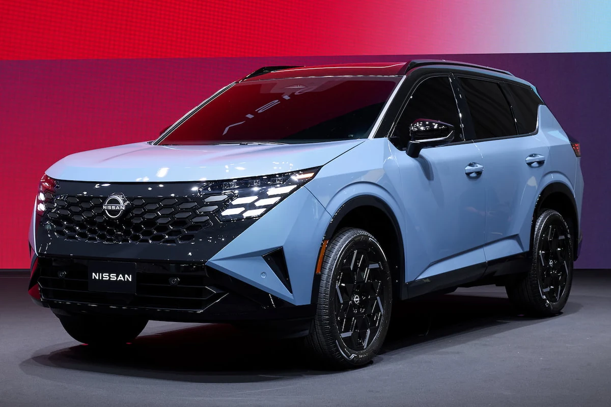 2027 Nissan Rogue Hybrid e-Power Ön Çeyrek Görünüm