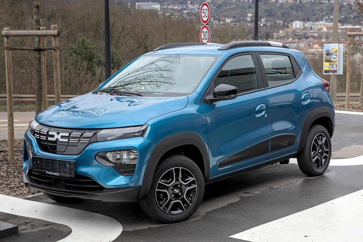 Dacia Spring Electric Extreme 65 Türkiye Fiyat ve Menzil