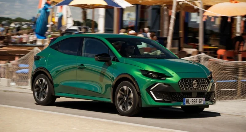Yeni Renault modelleri tasarım stratejisi ve elektrikli crossover silueti